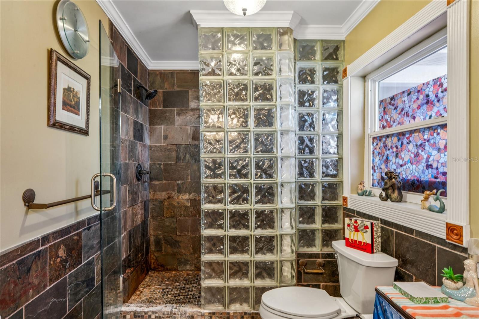 Image 24 of 60 For 1410 Viola Drive