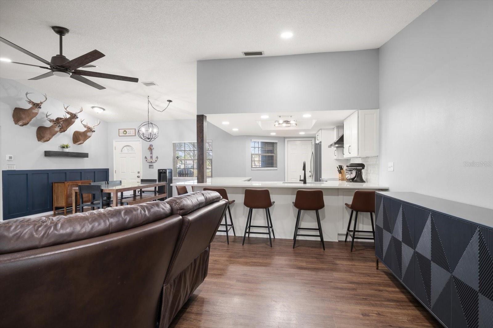 Image 16 of 53 For 8227 Denise Drive E