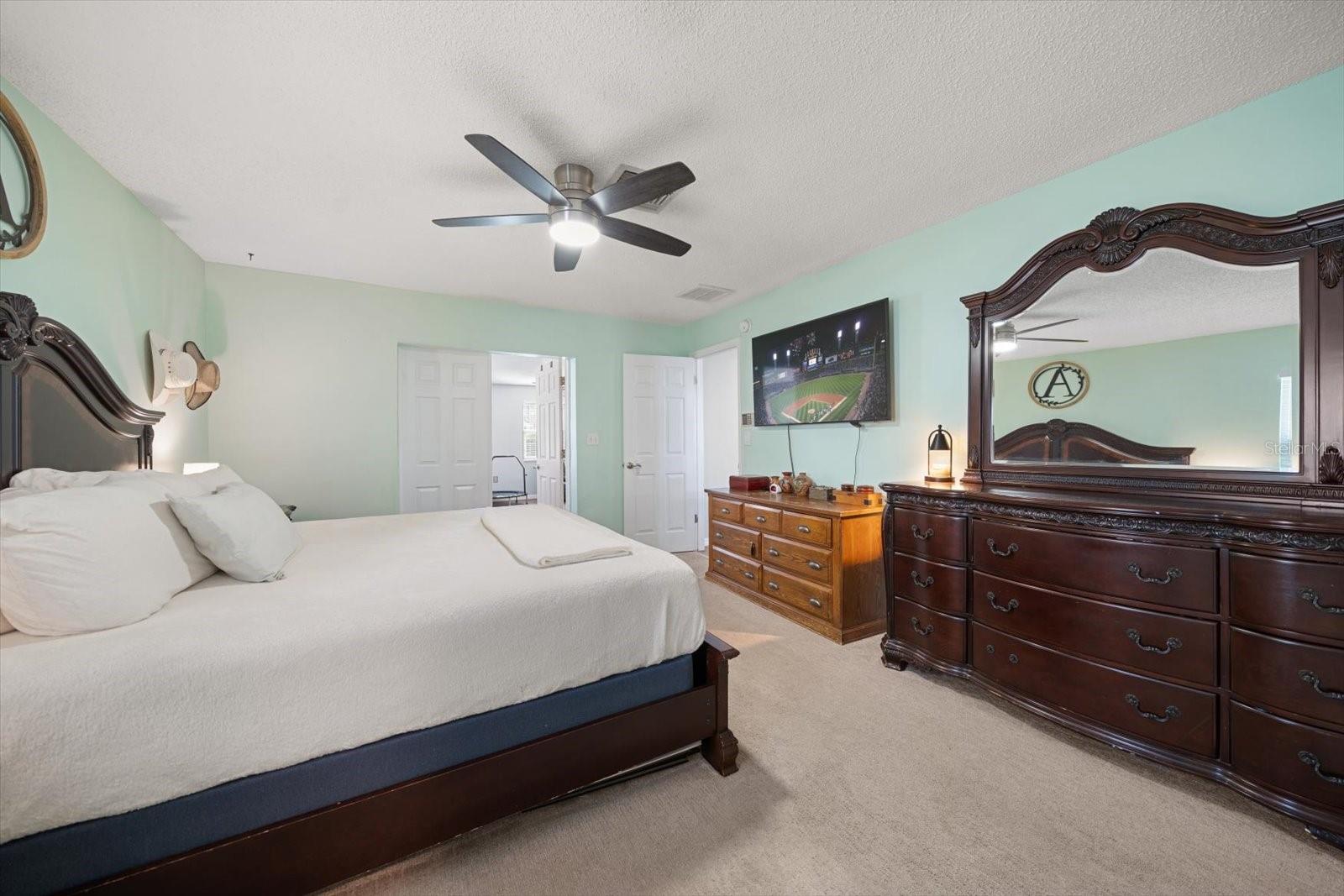 Image 23 of 53 For 8227 Denise Drive E