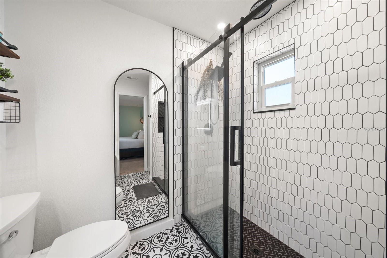 Image 25 of 53 For 8227 Denise Drive E