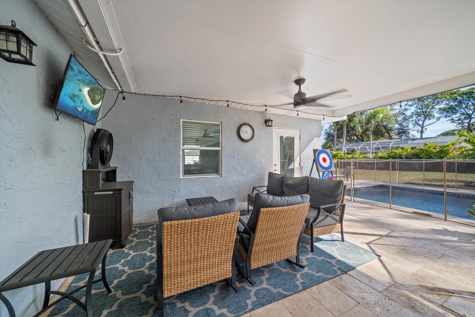 Image 32 of 53 For 8227 Denise Drive E