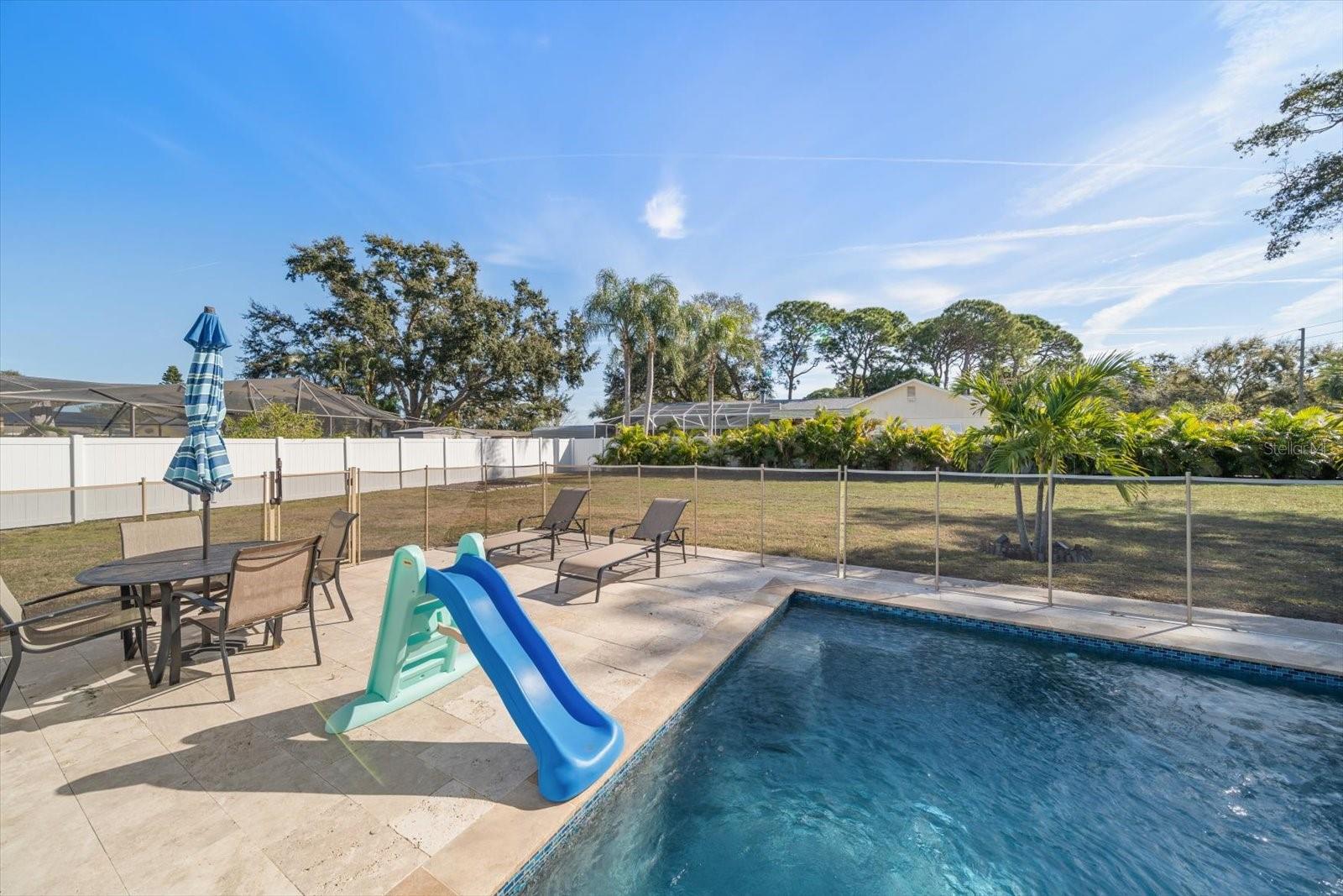 Image 37 of 53 For 8227 Denise Drive E