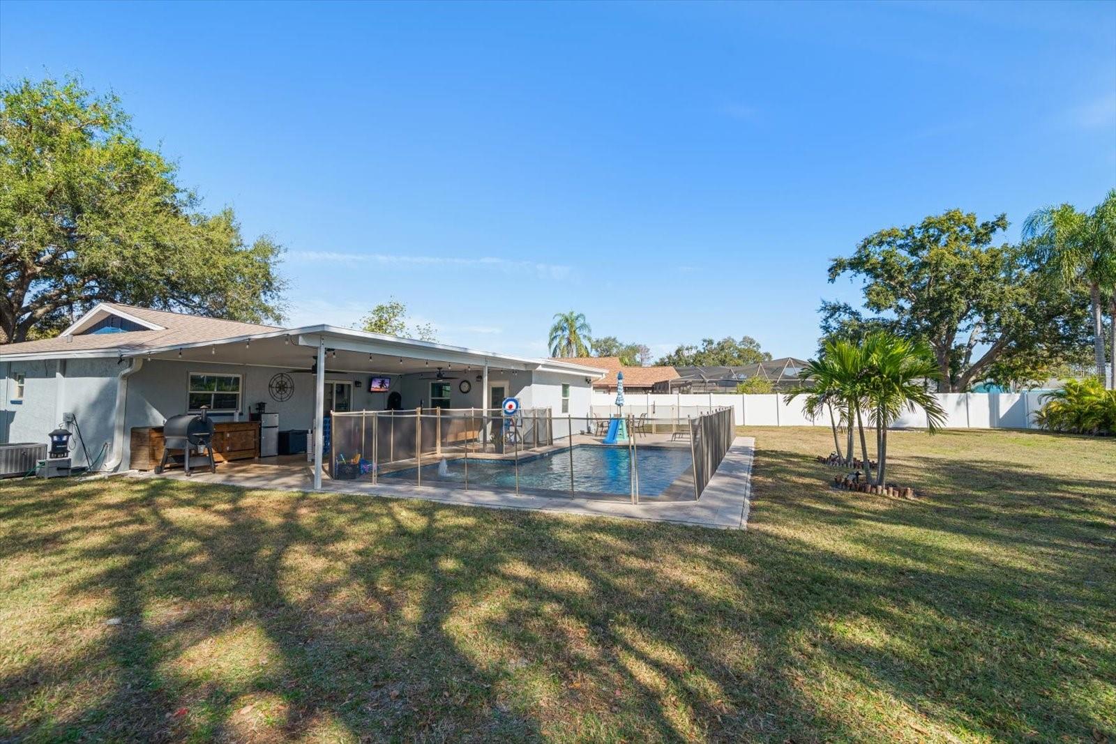 Image 40 of 53 For 8227 Denise Drive E