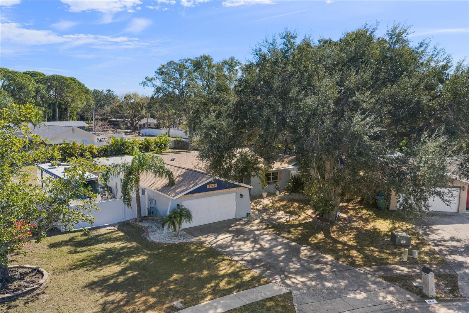 Image 48 of 53 For 8227 Denise Drive E