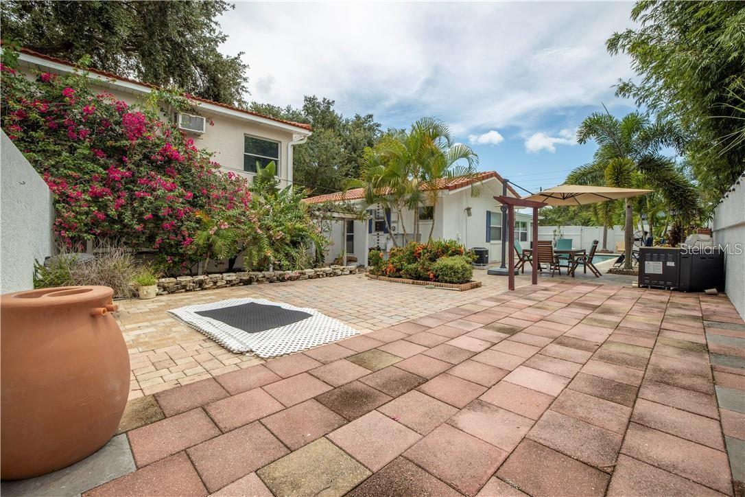 Image 25 of 40 For 2200 2nd Street N