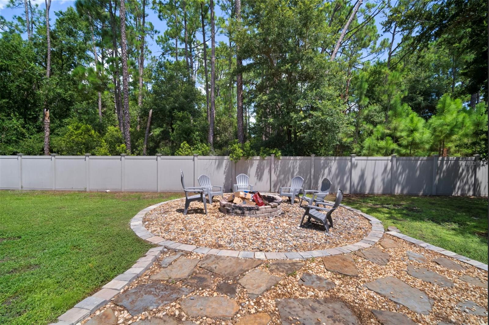 Image 13 of 20 For 7460 Thunderhead Street