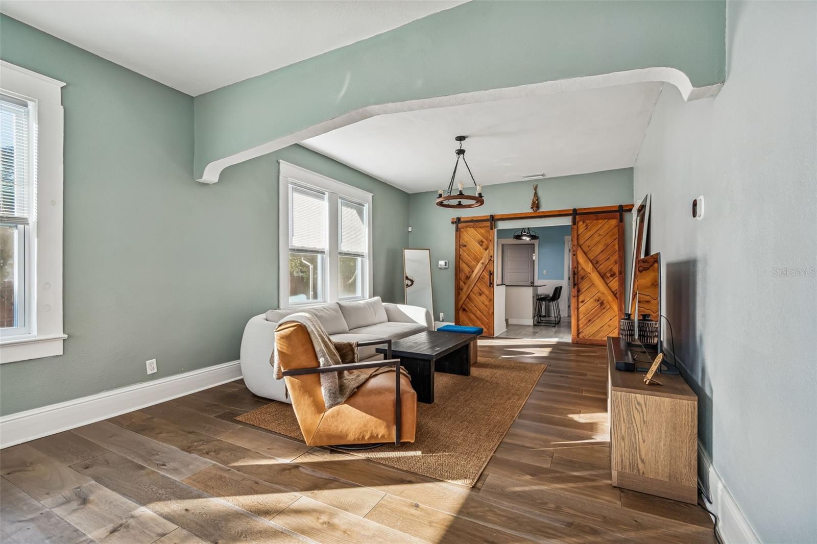 Image 15 of 65 For 1512 26th Avenue E