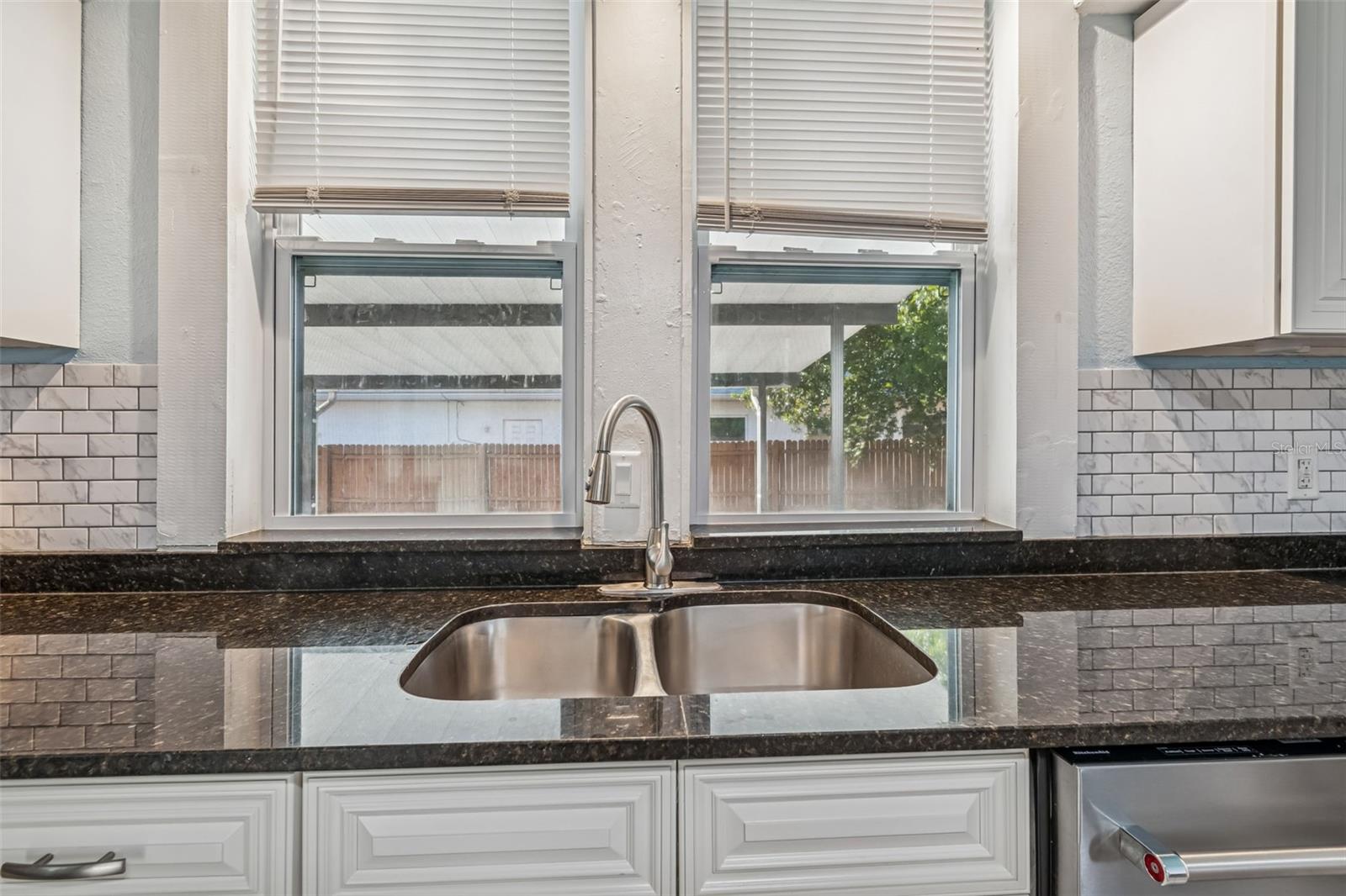 Image 38 of 65 For 1512 26th Avenue E