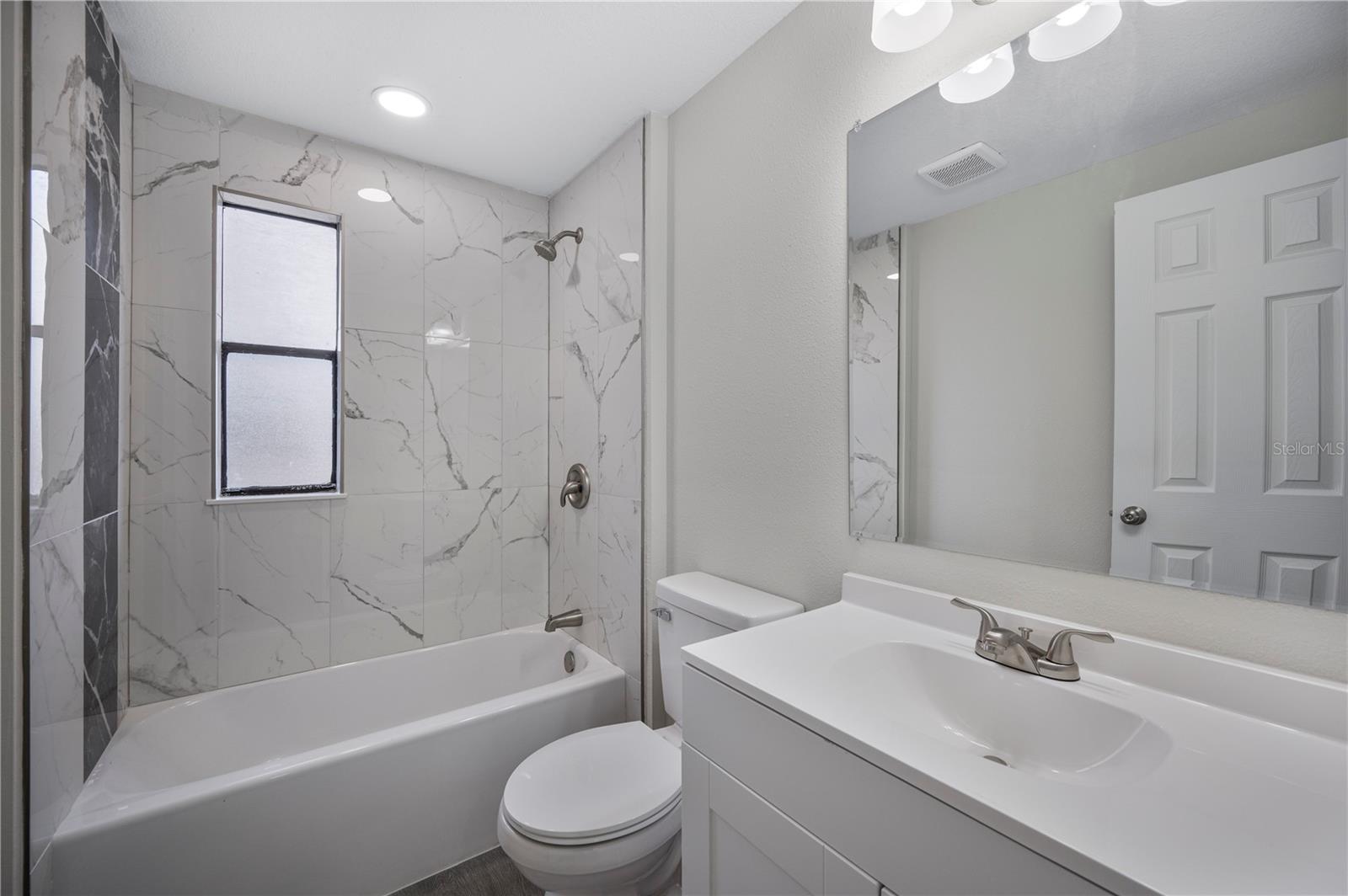 Image 12 of 33 For 217 Clearwater Avenue