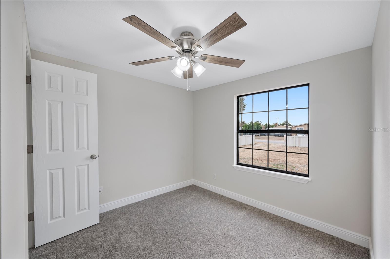 Image 13 of 33 For 217 Clearwater Avenue