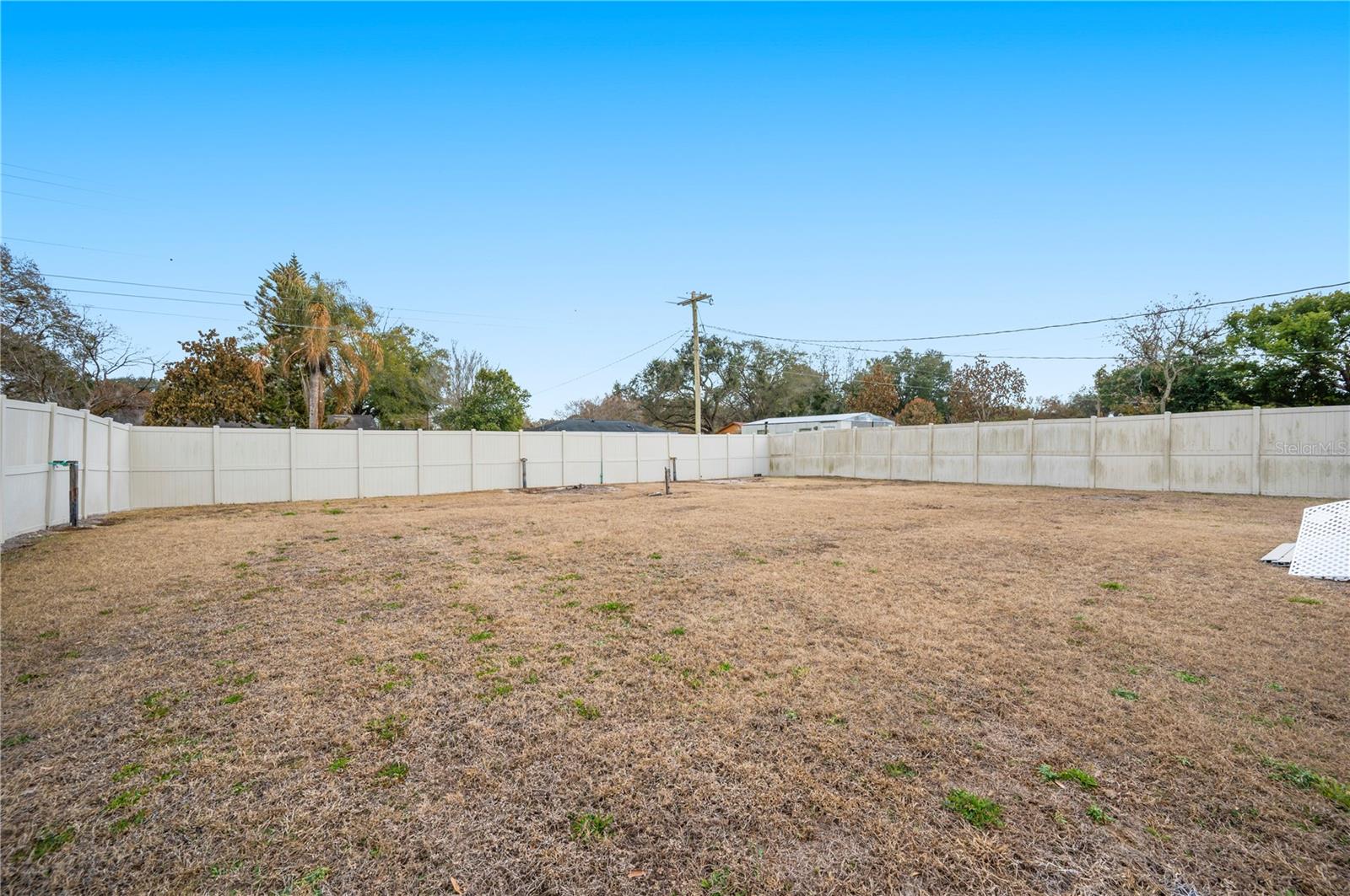 Image 25 of 33 For 217 Clearwater Avenue