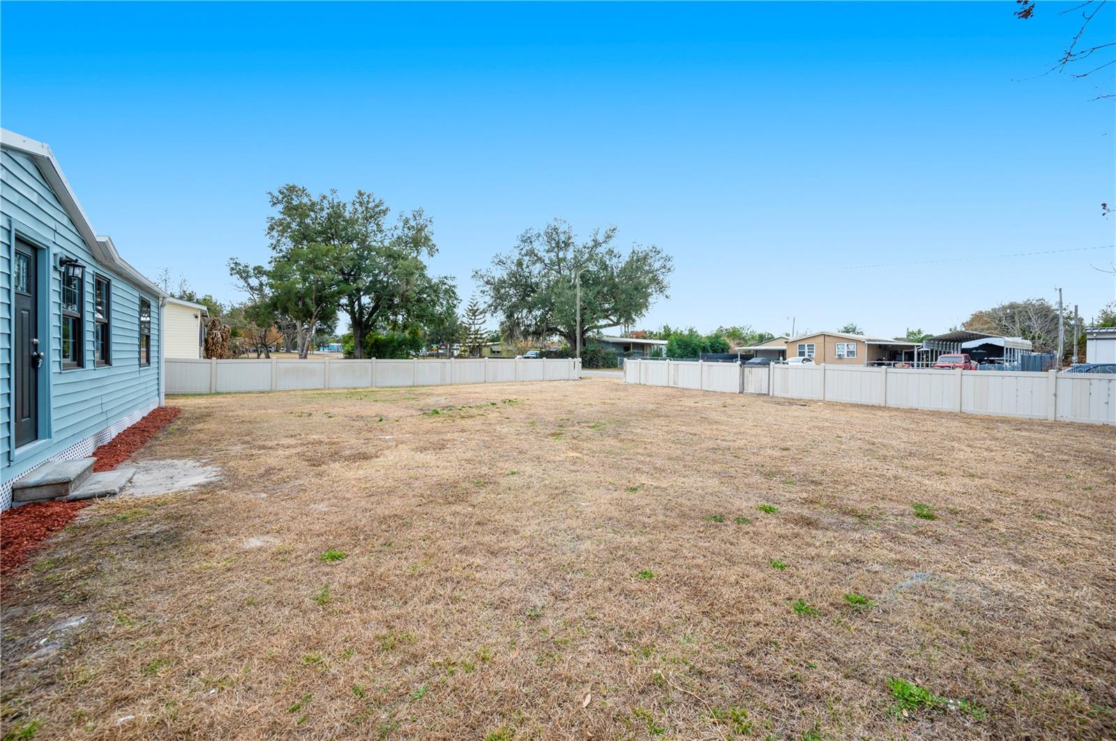 Image 30 of 33 For 217 Clearwater Avenue