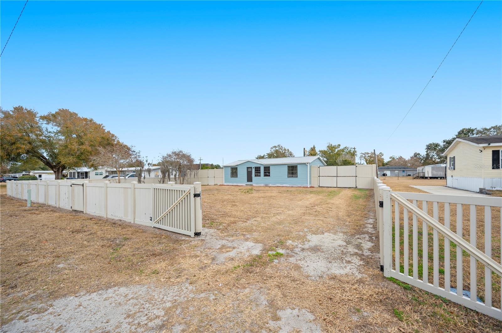 Image 32 of 33 For 217 Clearwater Avenue