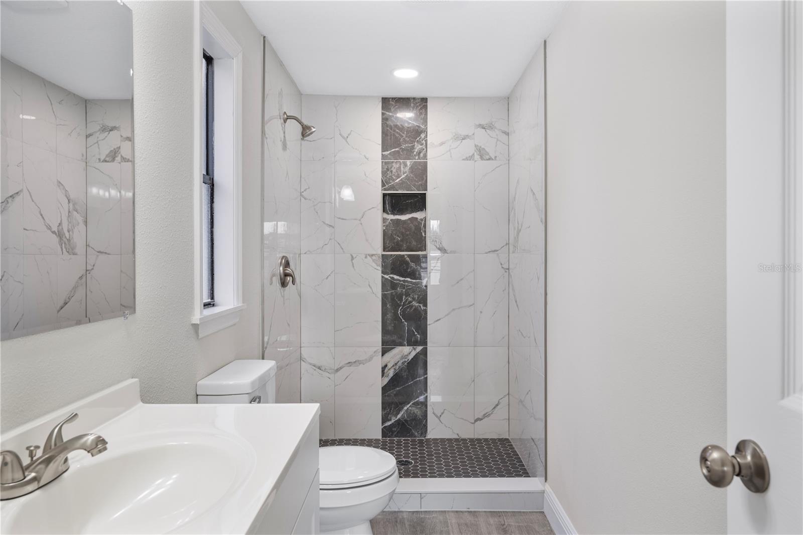 Image 8 of 33 For 217 Clearwater Avenue