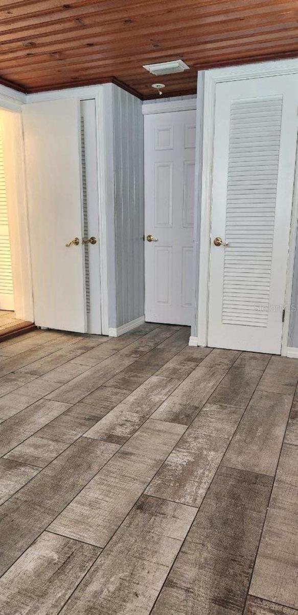 Image 17 of 26 For 219 24th Street W