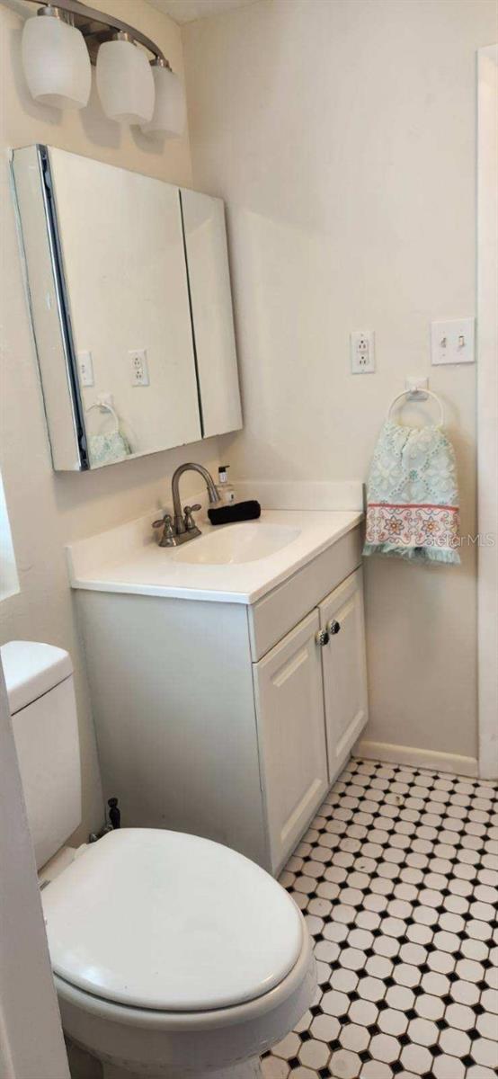 Image 19 of 26 For 219 24th Street W