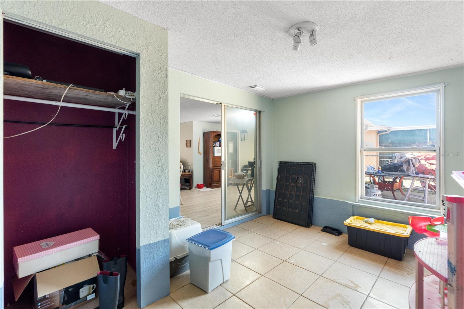 Image 16 of 22 For 7207 Country Club Drive