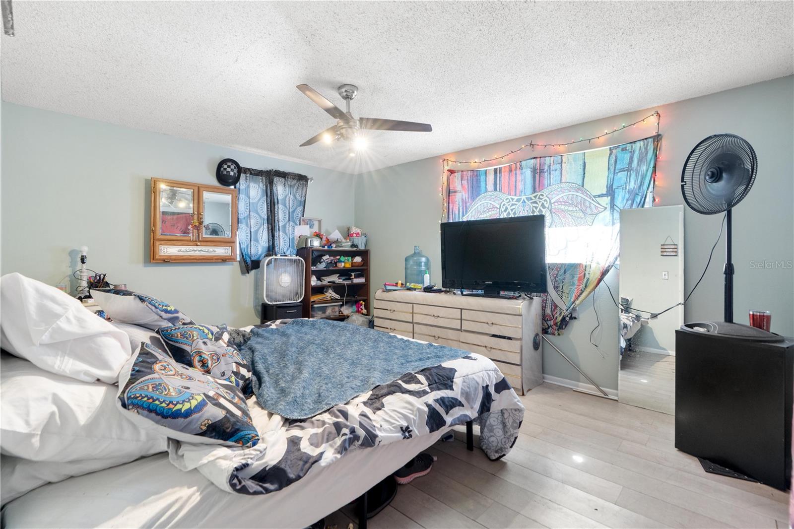 Image 4 of 22 For 7207 Country Club Drive