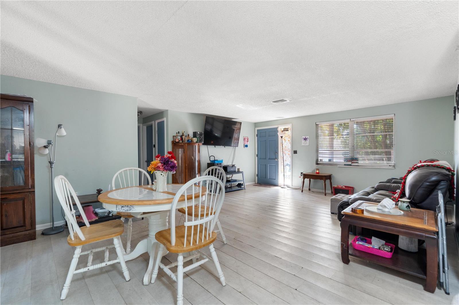 Image 9 of 22 For 7207 Country Club Drive