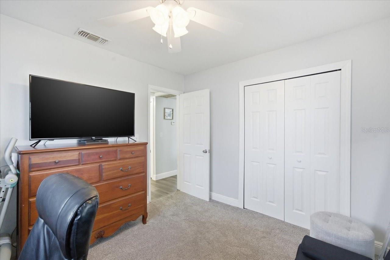 Image 28 of 34 For 3487 Begonia Place