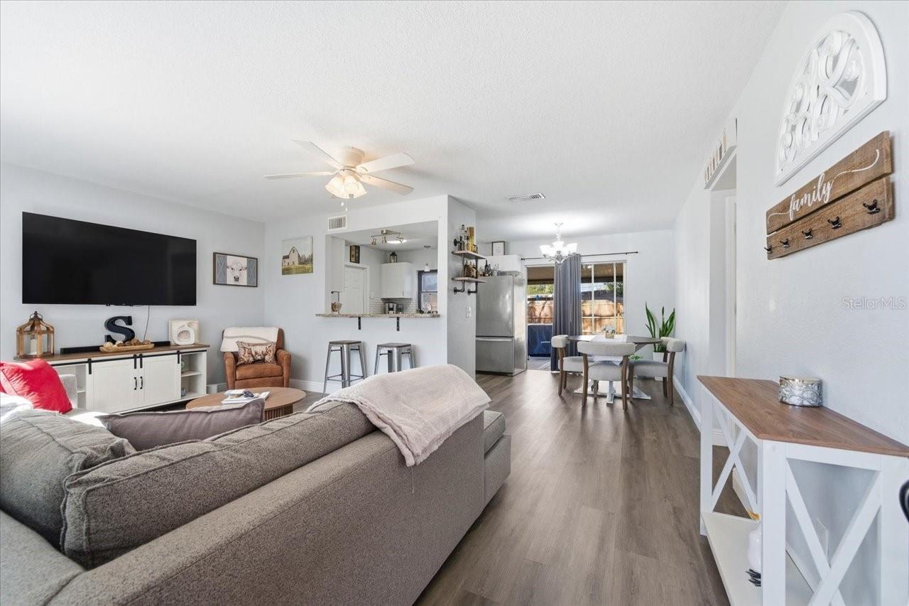 Image 5 of 34 For 3487 Begonia Place