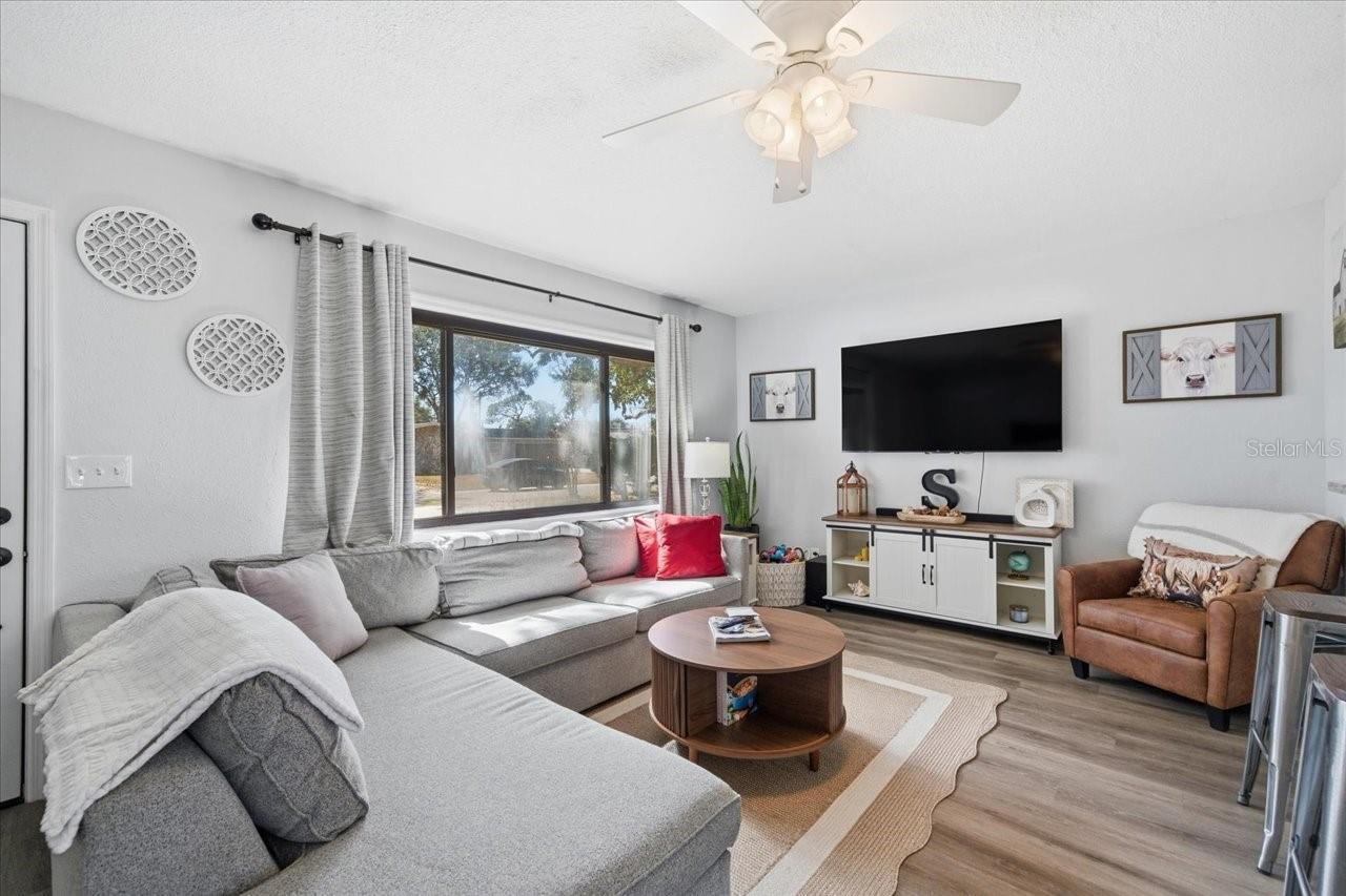 Image 7 of 34 For 3487 Begonia Place