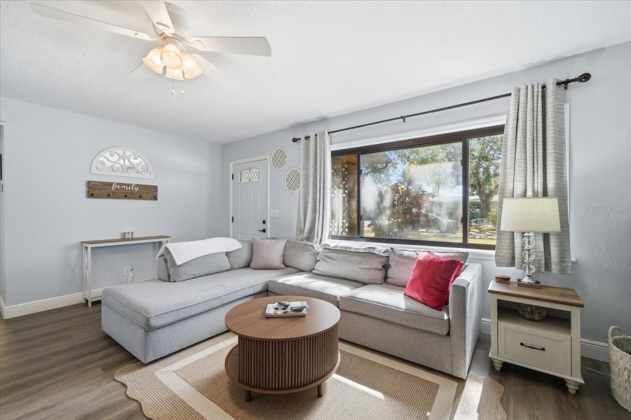 Image 8 of 34 For 3487 Begonia Place