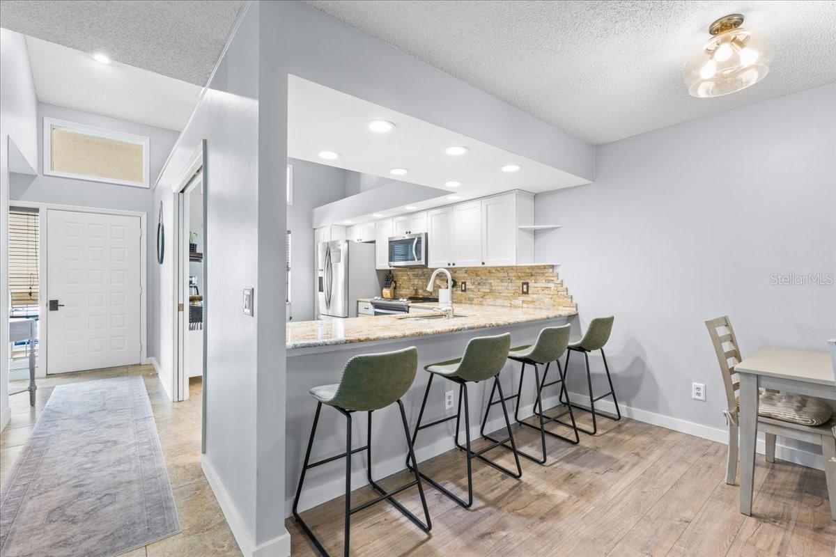 Image 16 of 44 For 40 Shamrock Way 40