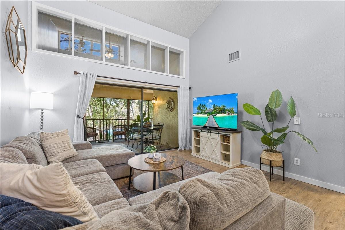 Image 22 of 44 For 40 Shamrock Way 40