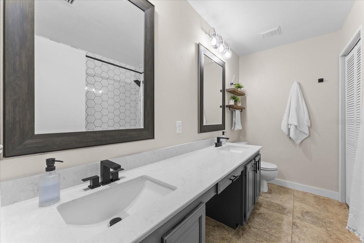 Image 27 of 44 For 40 Shamrock Way 40