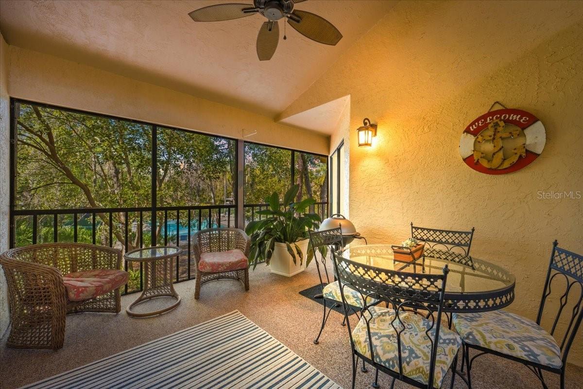 Image 29 of 44 For 40 Shamrock Way 40