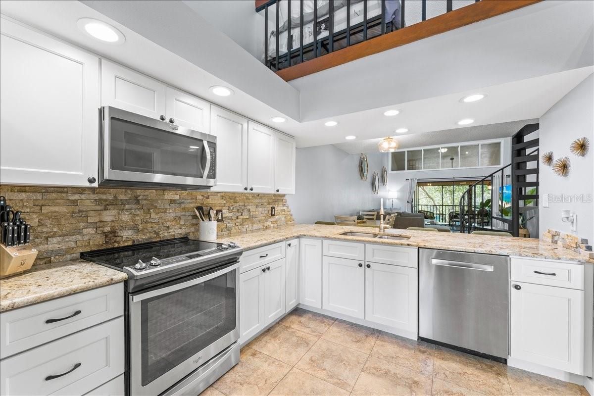 Image 3 of 44 For 40 Shamrock Way 40