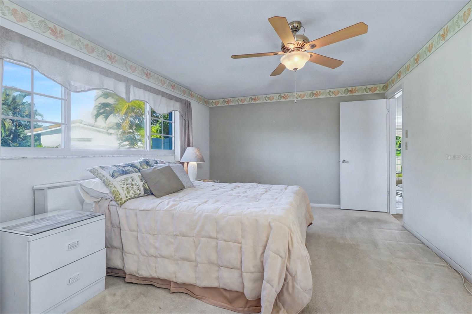 Image 20 of 38 For 11845 66th Avenue