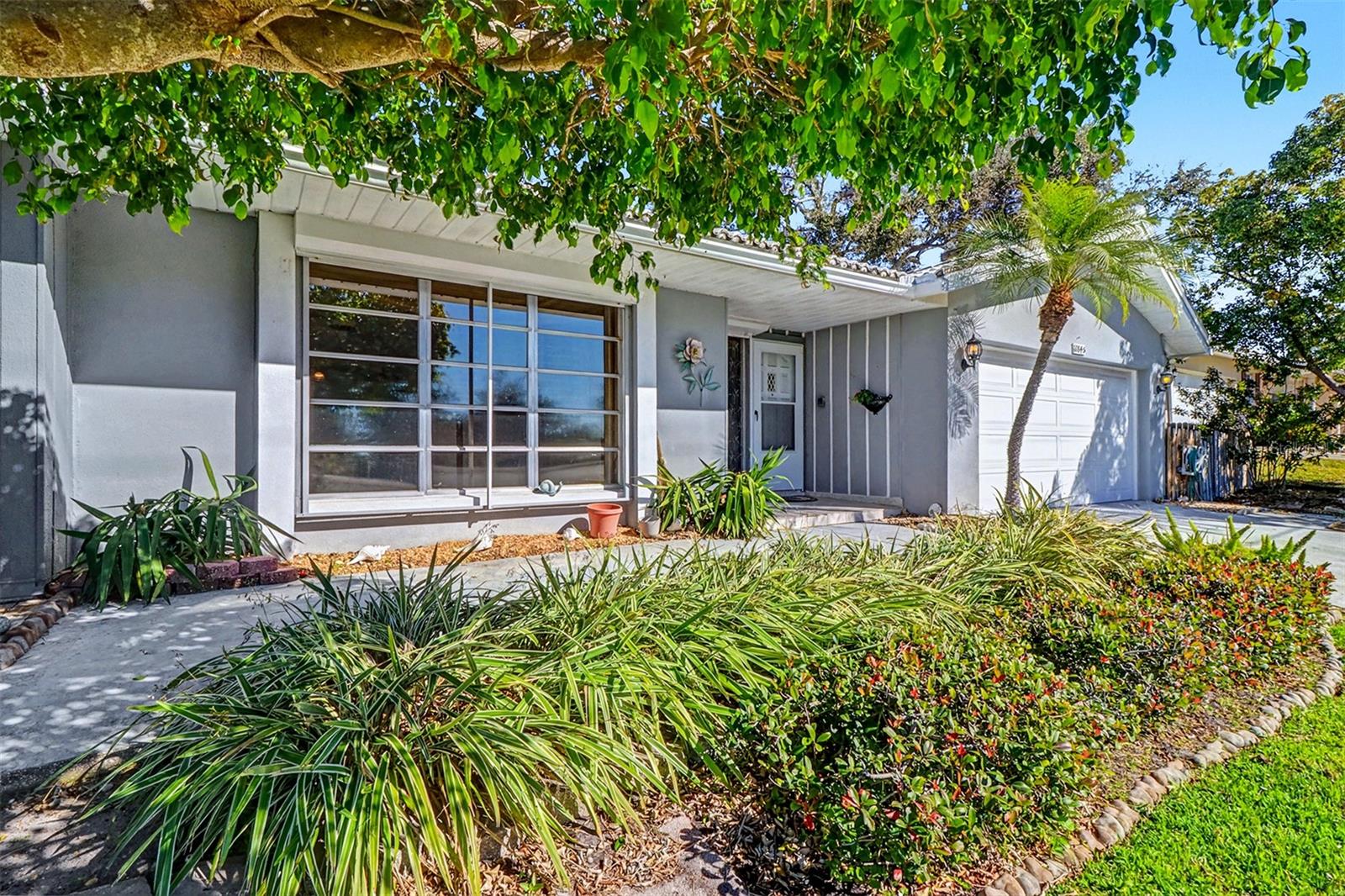 Image 6 of 38 For 11845 66th Avenue