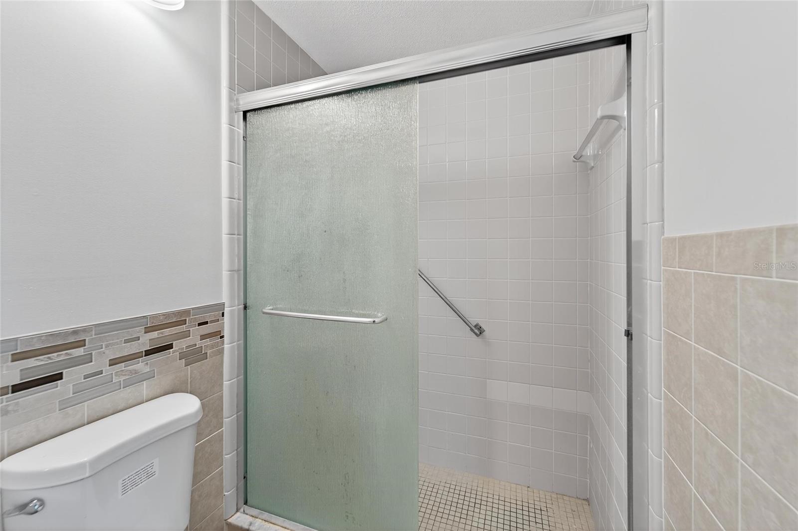 Image 21 of 53 For 1902 Andover Street 203