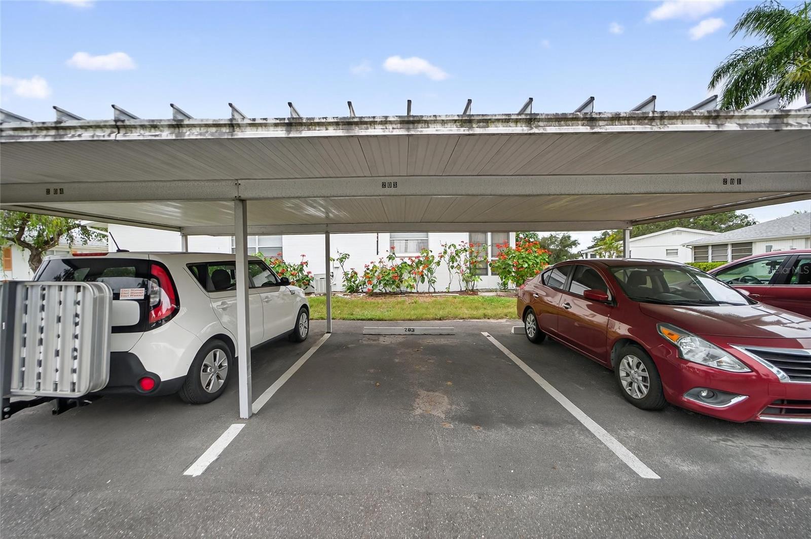 Image 31 of 53 For 1902 Andover Street 203