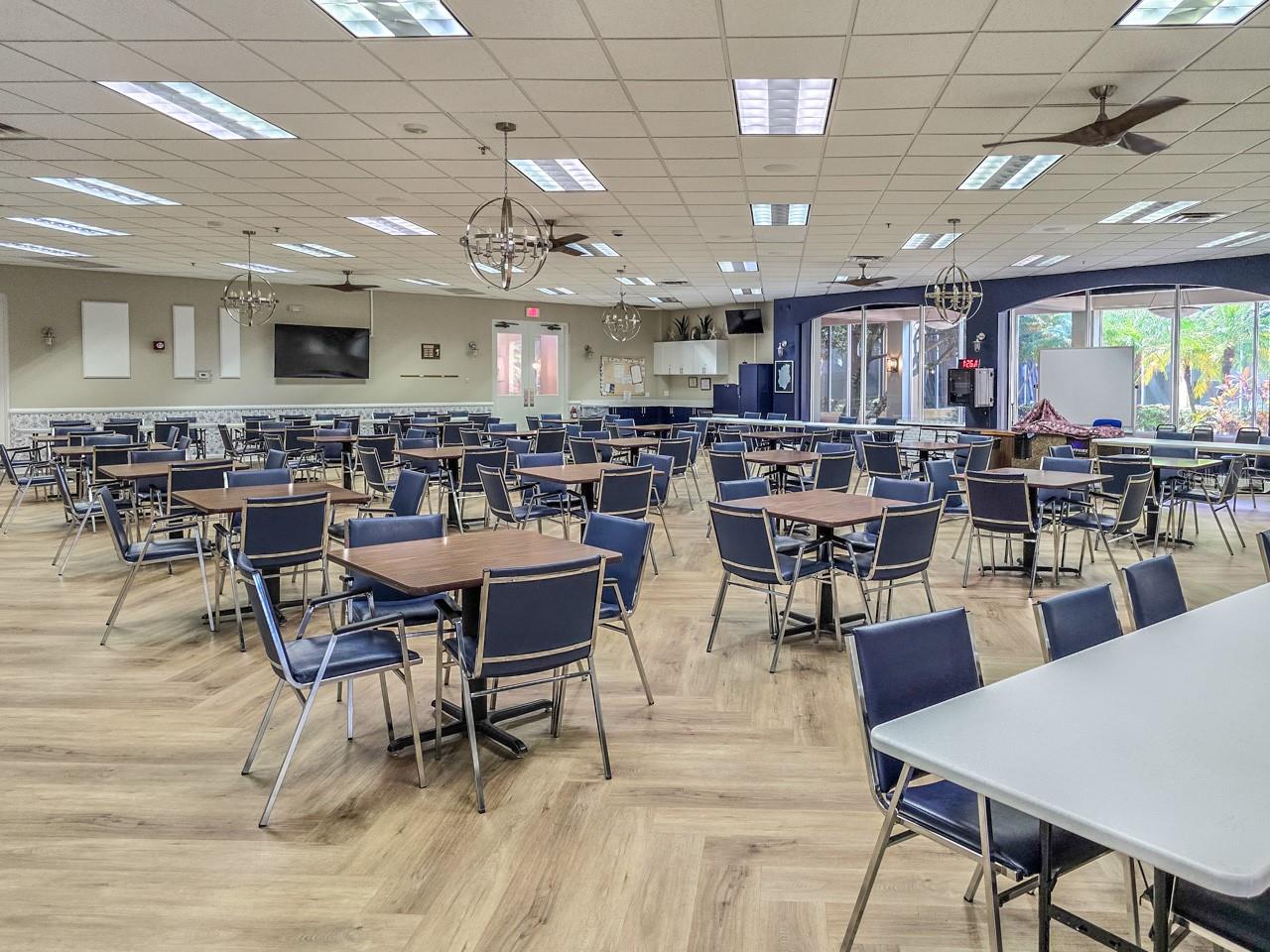 Image 48 of 53 For 1902 Andover Street 203