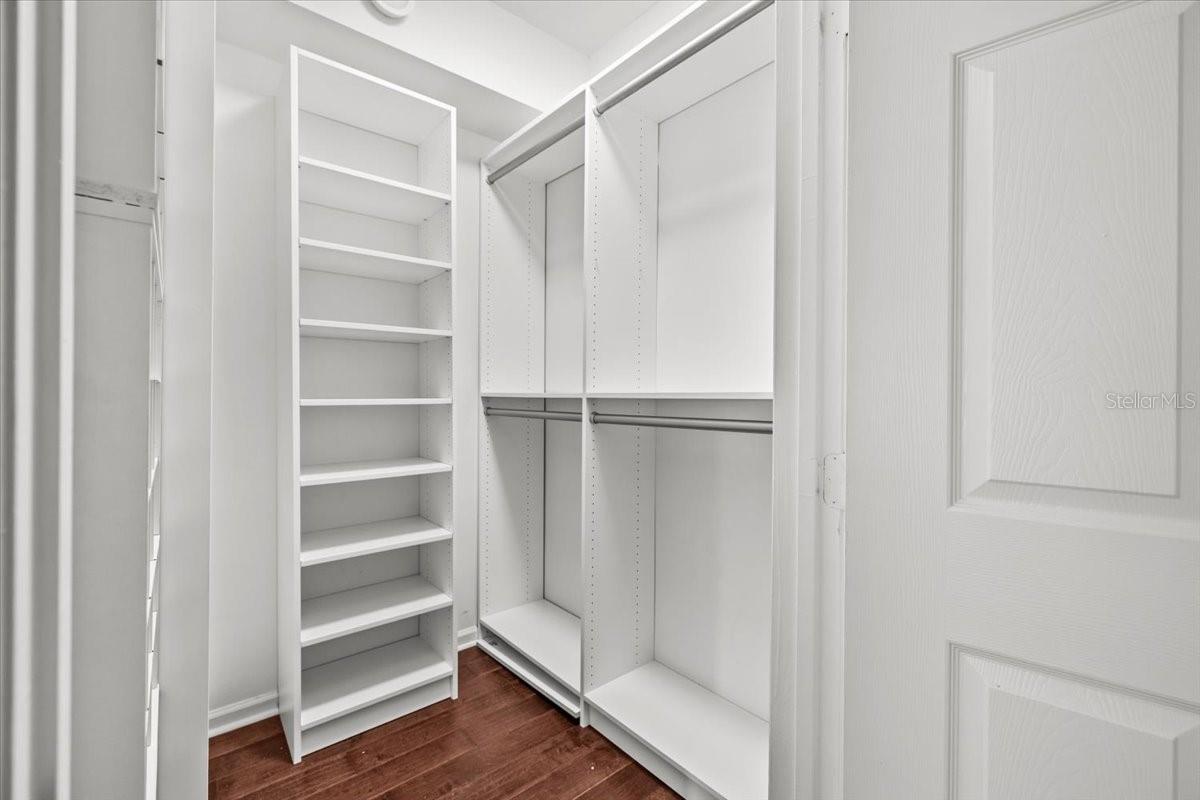 Image 12 of 39 For 800 Dakota Avenue 206