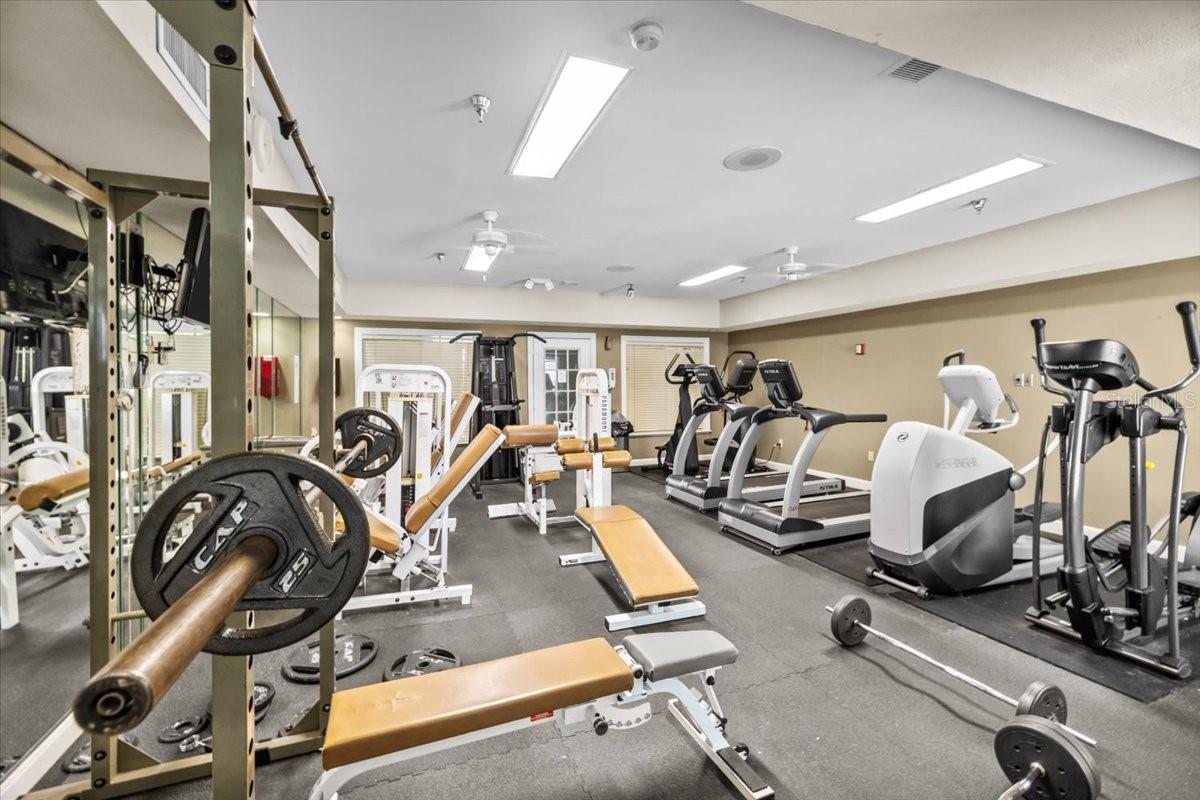 Image 34 of 39 For 800 Dakota Avenue 206