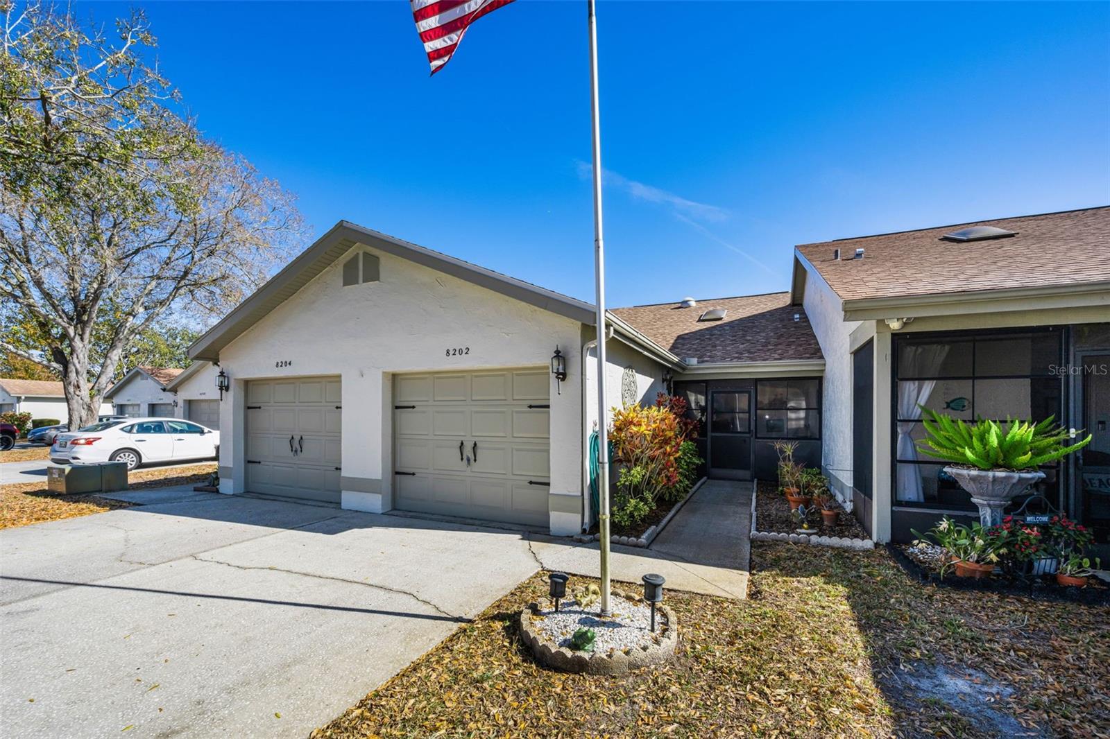 Image 2 of 52 For 8202 Leafy Court