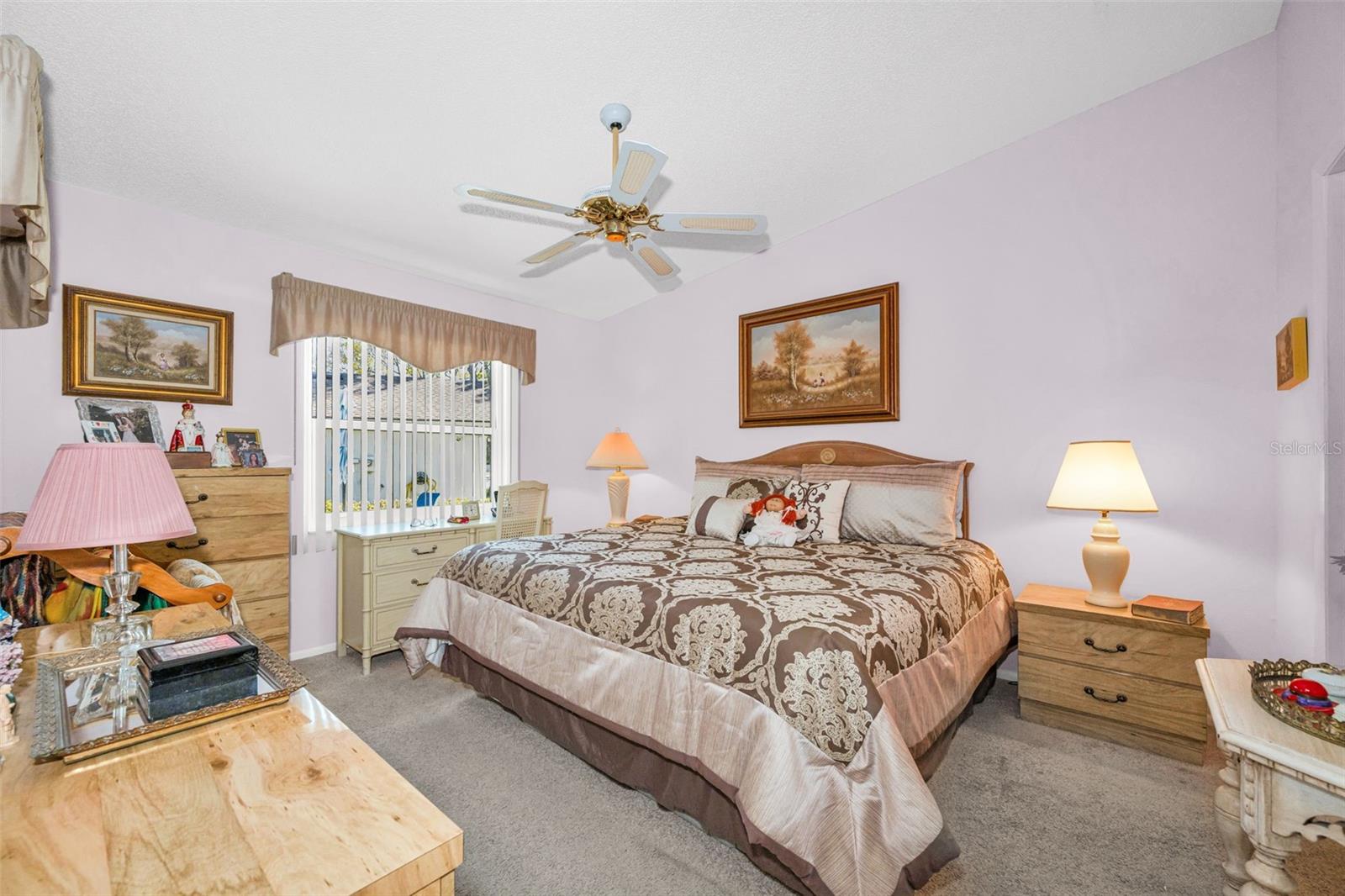 Image 25 of 52 For 8202 Leafy Court