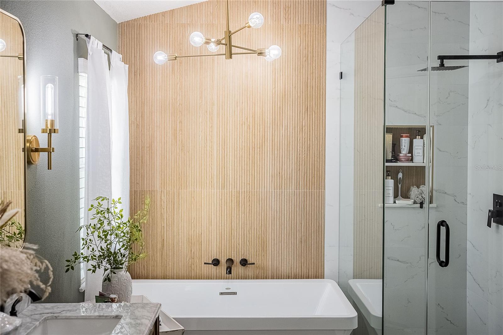 Listing photo id 21 for 2524 Siena Way