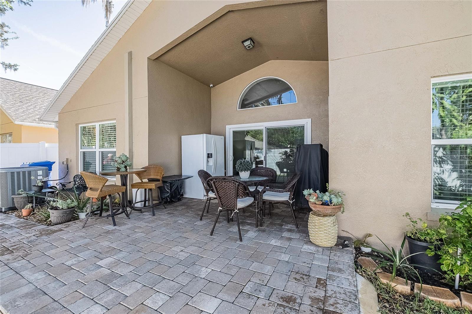 Listing photo id 33 for 2524 Siena Way