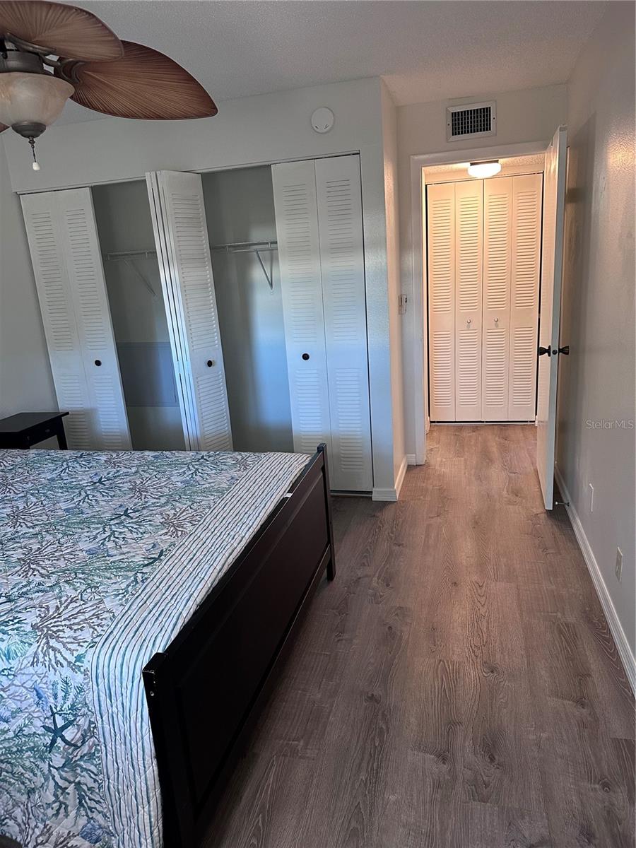 Image 20 of 44 For 11485 Oakhurst Road 200-114