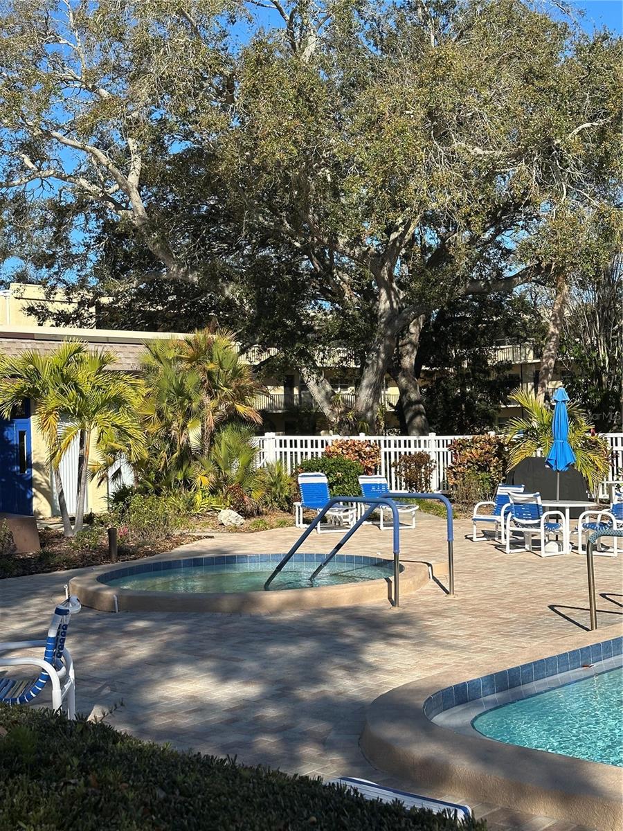 Image 30 of 44 For 11485 Oakhurst Road 200-114