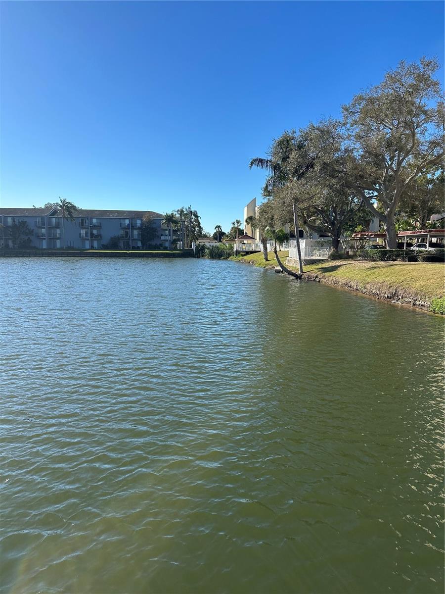 Image 40 of 44 For 11485 Oakhurst Road 200-114