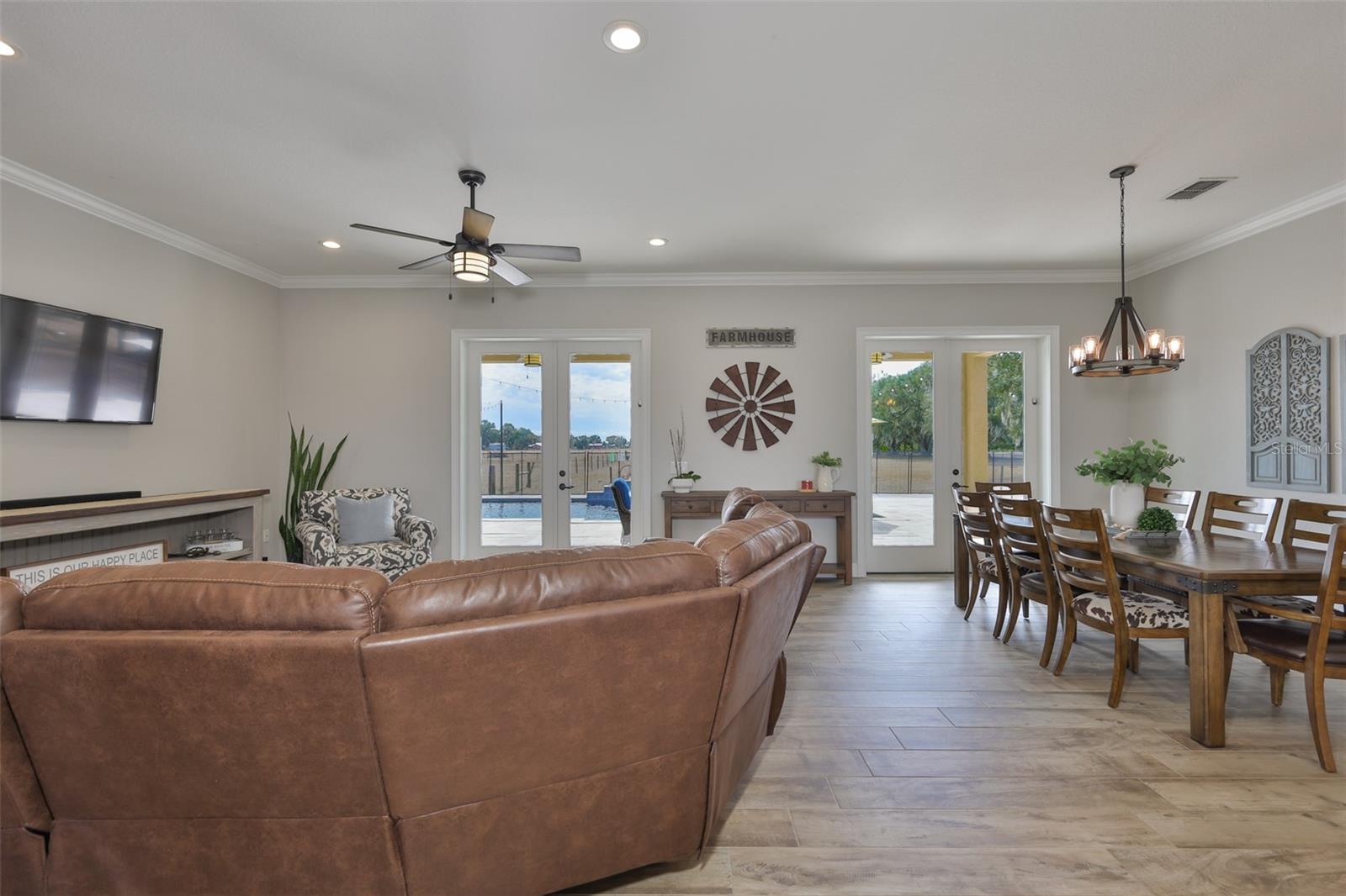 Image 13 of 100 For 7510 Lithia Pinecrest Road