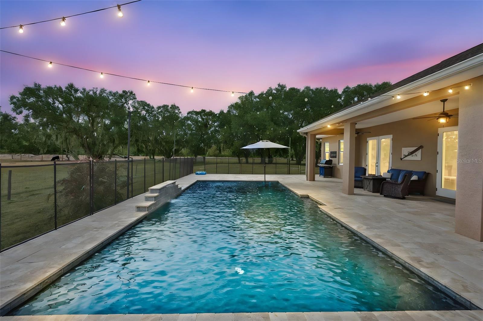 Image 2 of 100 For 7510 Lithia Pinecrest Road