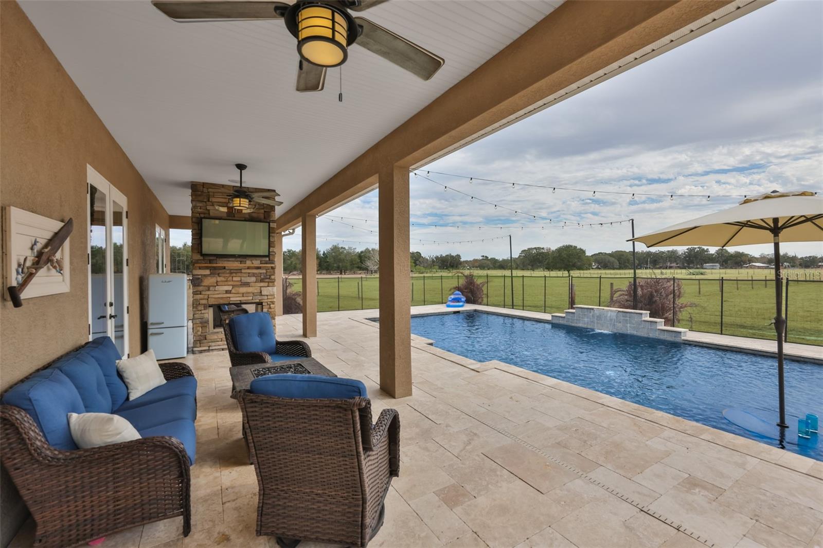 Image 54 of 100 For 7510 Lithia Pinecrest Road