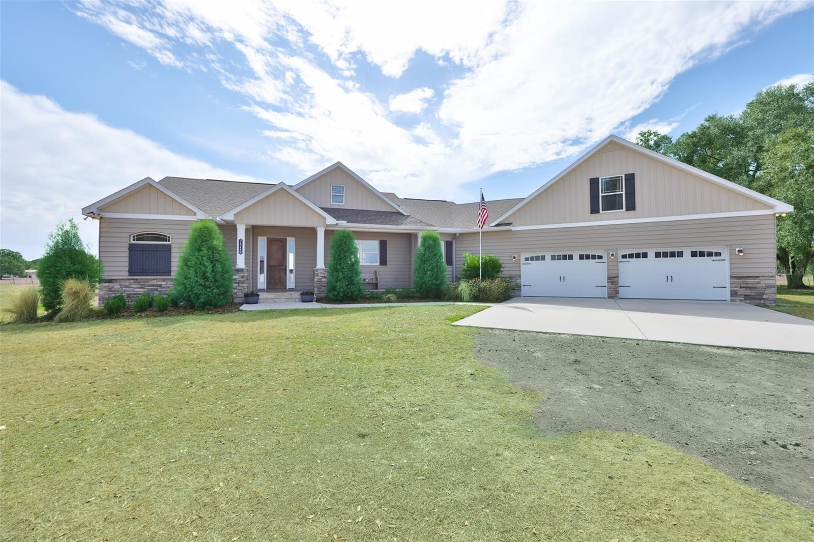 Image 58 of 100 For 7510 Lithia Pinecrest Road